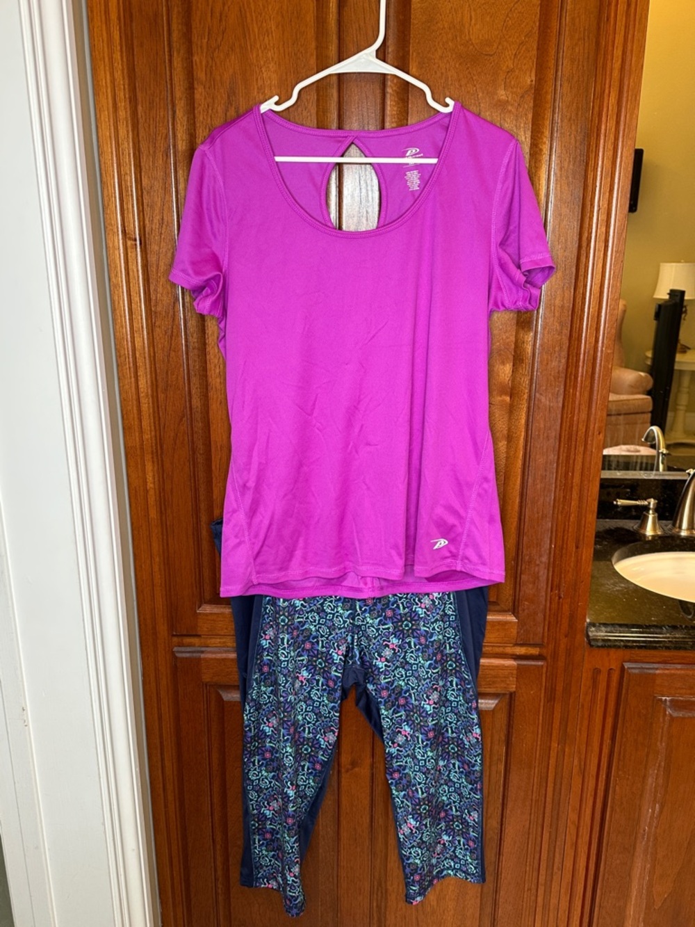 Pro Player Fuchsia Short-Sleeve Active Top with Back Keyhole